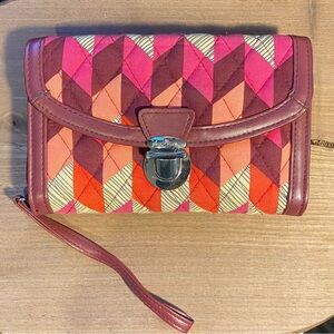 Vera Bradley Women's Ultimate Wristlet